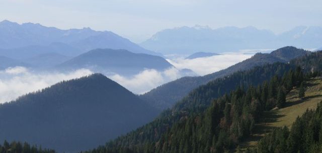 Auch in den Bergen auf den richtigen Sonnenschutz achten