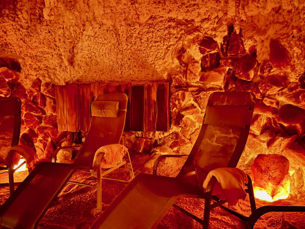 Meersalzgrotte Boerde Therme